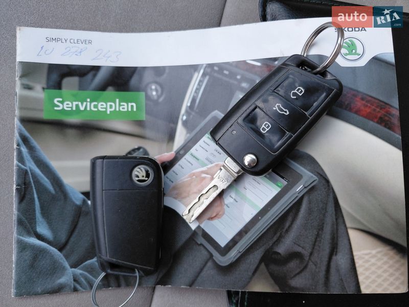 Универсал Skoda Octavia 2013 в Киеве фото 45 Универсал Skoda Octavia 2013 в Киеве