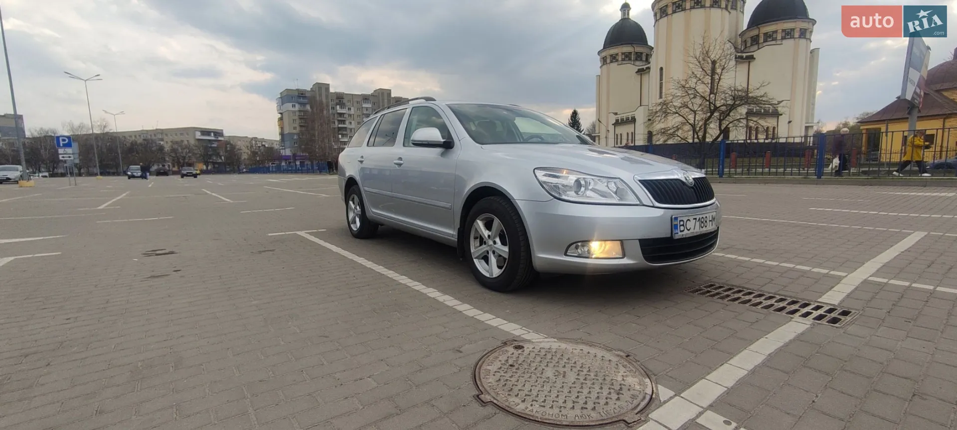 2011 Skoda Octavia - мініатюра 8