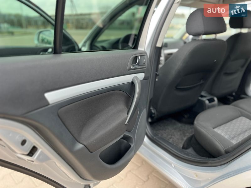 Ліфтбек Skoda Octavia 2009 в Косові