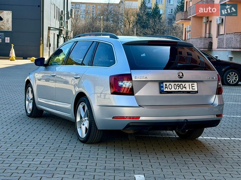 Универсал Skoda Octavia 2017 в Ужгороде