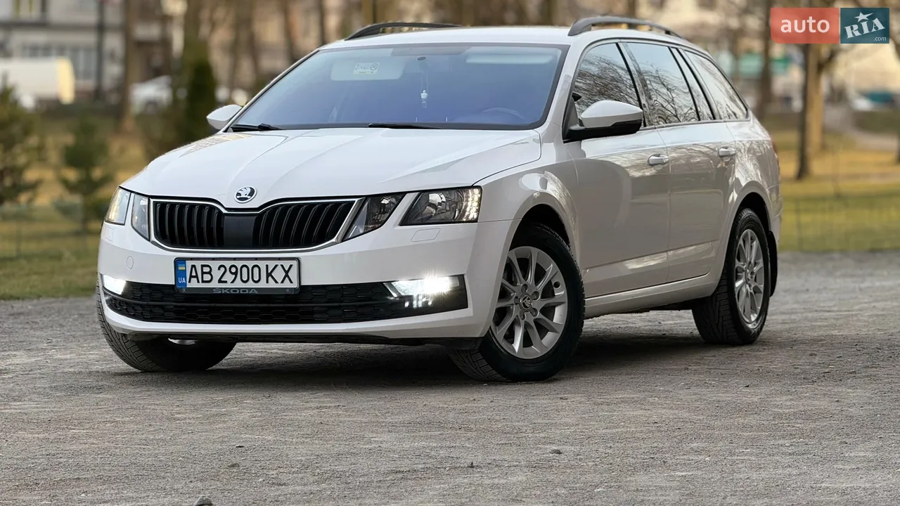 2017 Skoda Octavia - мініатюра 24