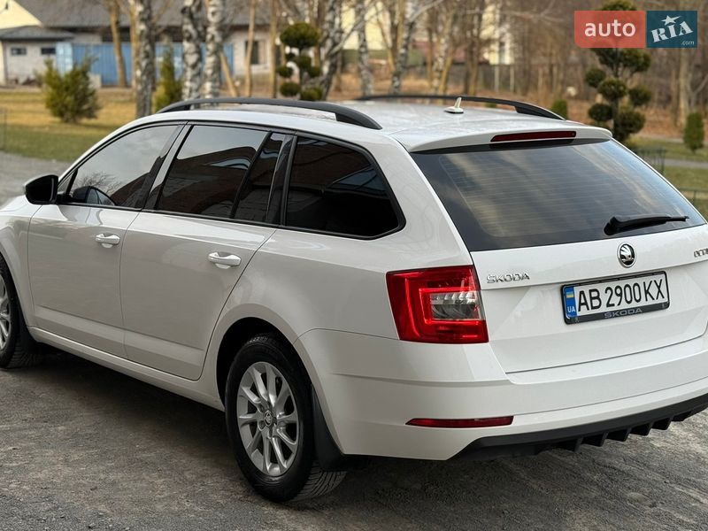 Универсал Skoda Octavia 2017 в Хмельницком
