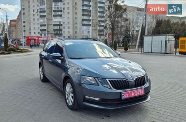 Універсал Skoda Octavia 2018 в Луцьку