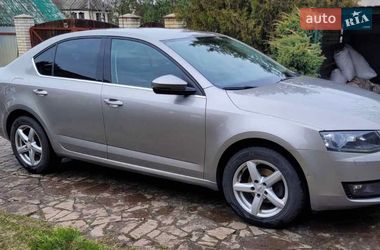 Лифтбек Skoda Octavia 2015 в Киеве