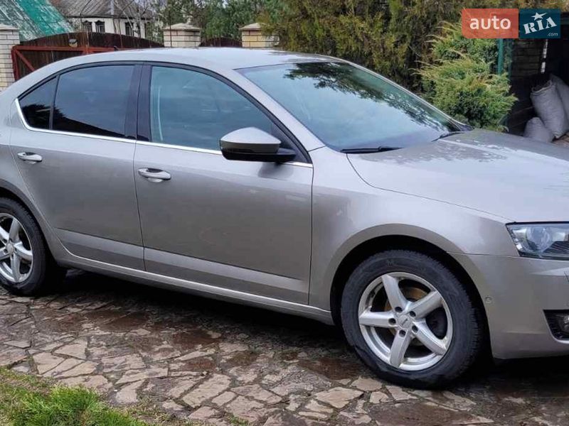 Ліфтбек Skoda Octavia 2015 в Києві