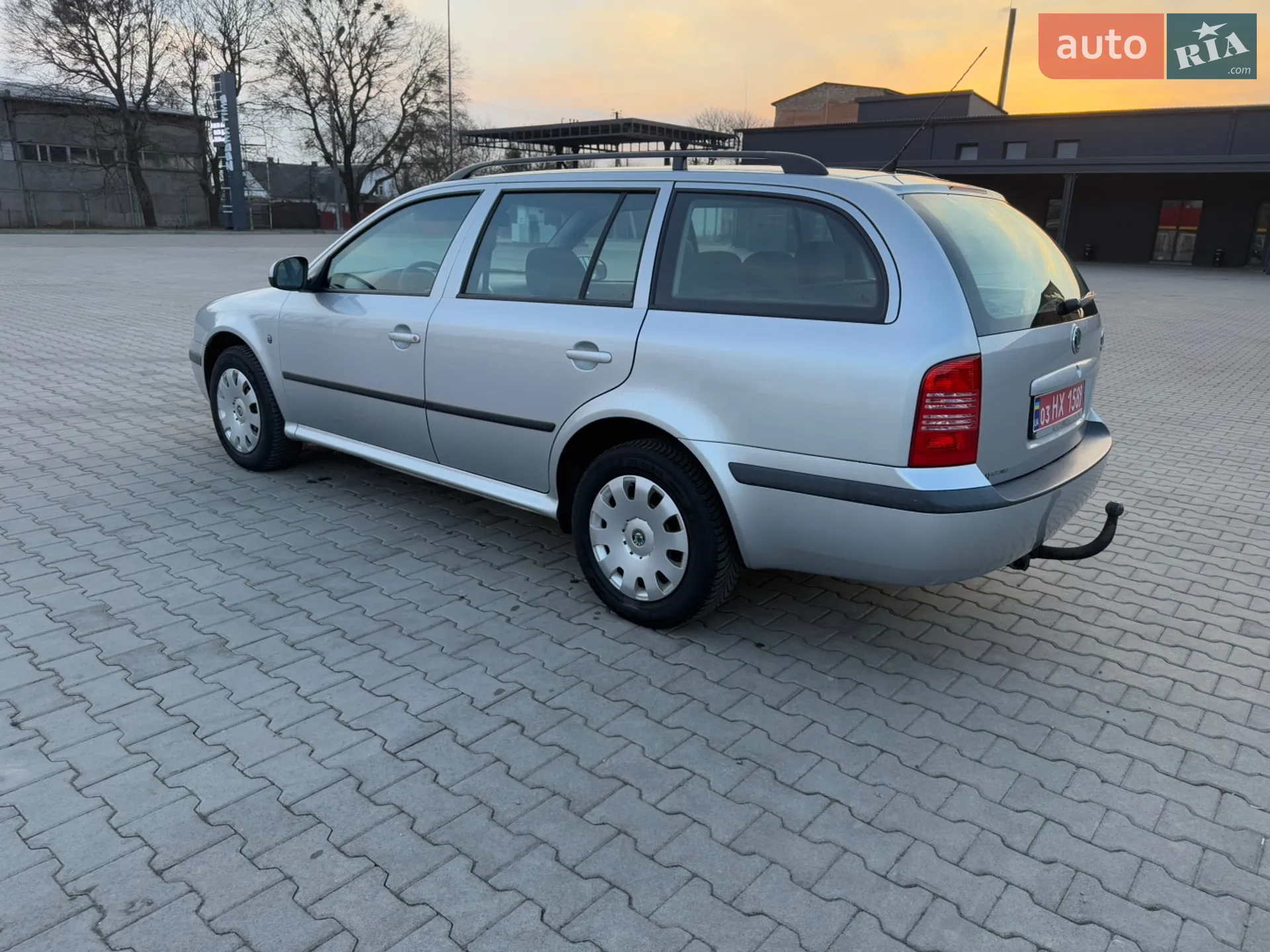 2010 Skoda Octavia - мініатюра 4