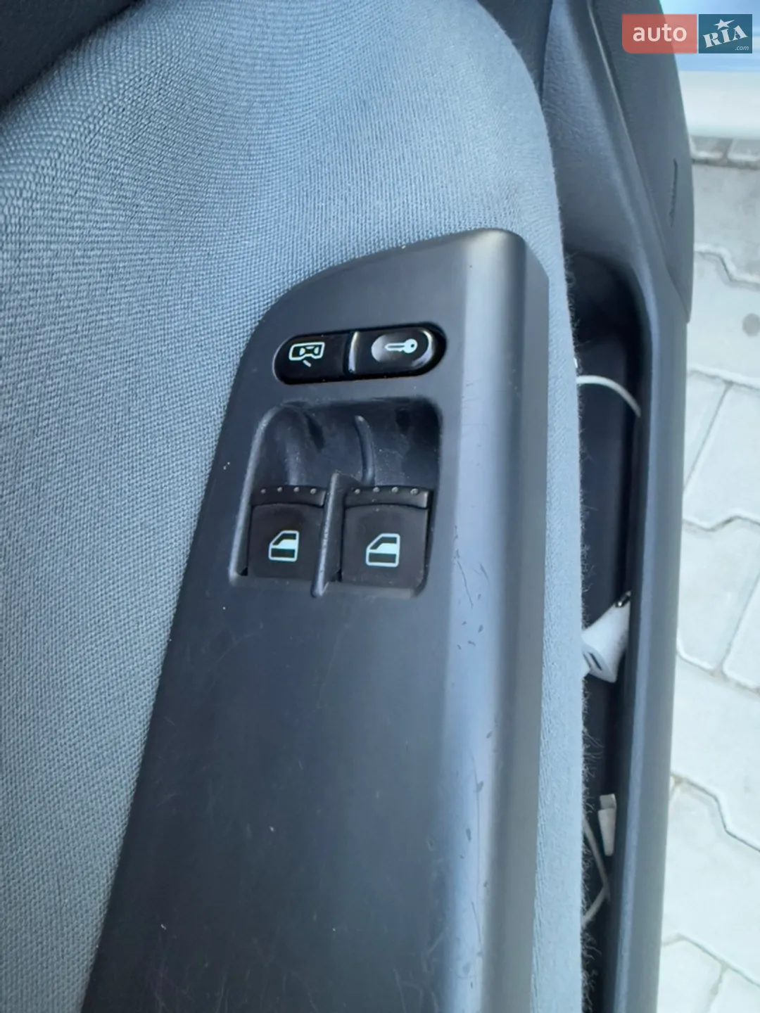 2010 Skoda Octavia - мініатюра 16