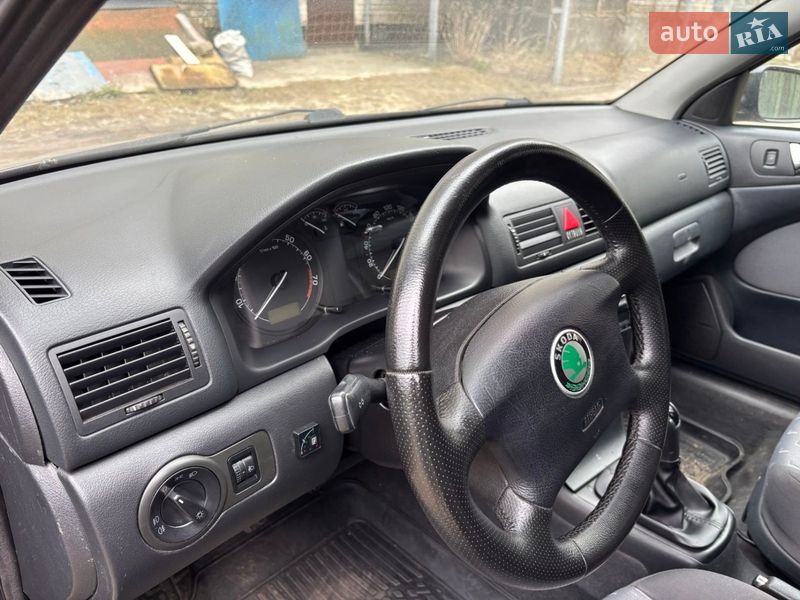Лифтбек Skoda Octavia 2005 в Киеве фото 12 Лифтбек Skoda Octavia 2005 в Киеве