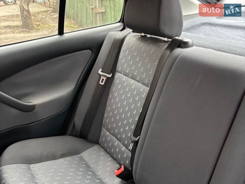 Лифтбек Skoda Octavia 2005 в Киеве фото 21 Лифтбек Skoda Octavia 2005 в Киеве