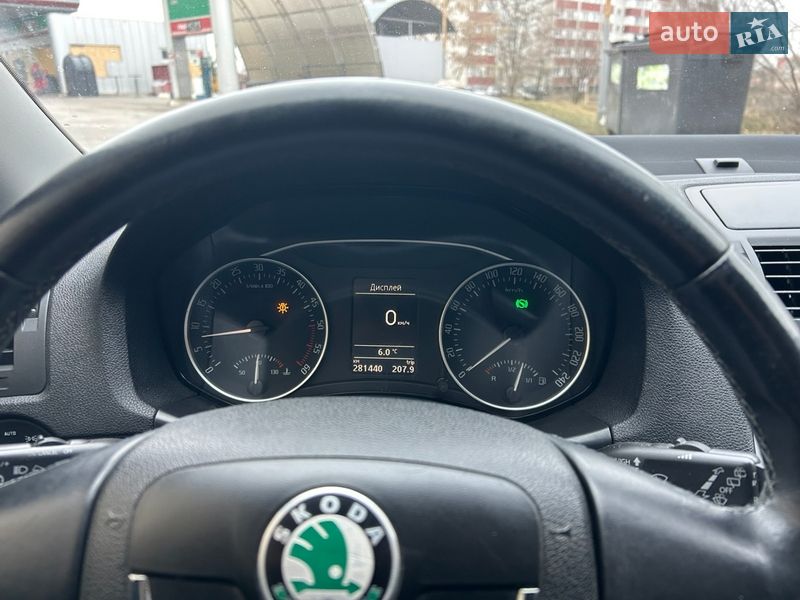 Универсал Skoda Octavia 2010 в Сумах