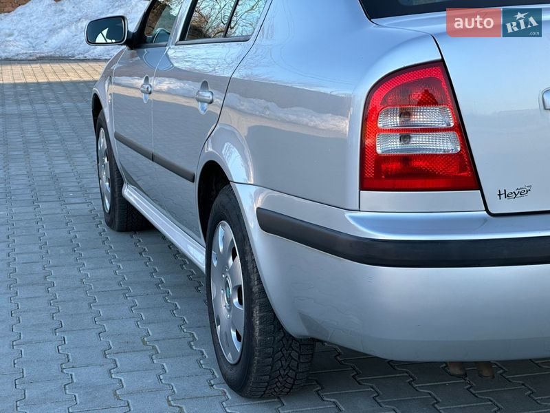 Лифтбек Skoda Octavia 2002 в Дубно фото 25 Лифтбек Skoda Octavia 2002 в Дубно