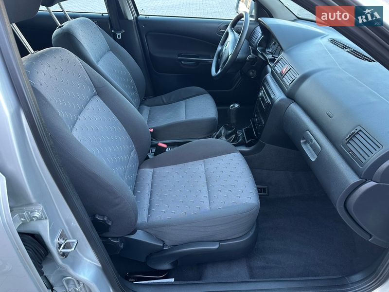 Лифтбек Skoda Octavia 2002 в Дубно фото 50 Лифтбек Skoda Octavia 2002 в Дубно