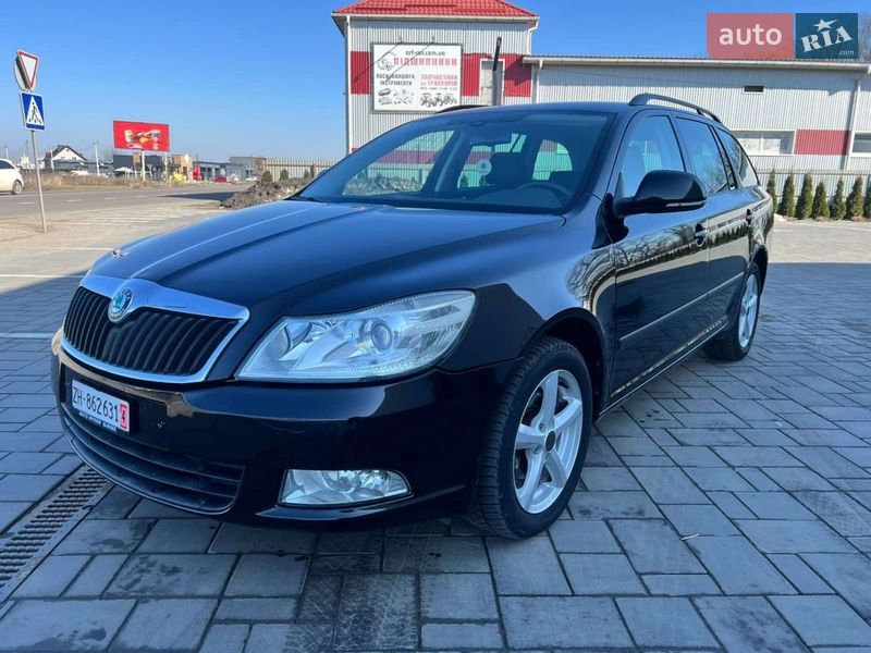 Универсал Skoda Octavia 2012 в Львове