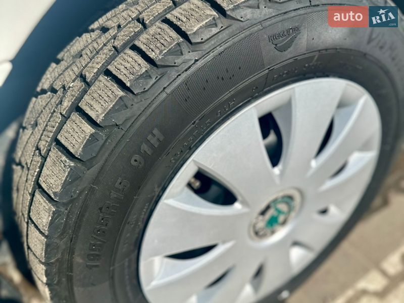 Универсал Skoda Octavia 2011 в Житомире фото 20 Универсал Skoda Octavia 2011 в Житомире