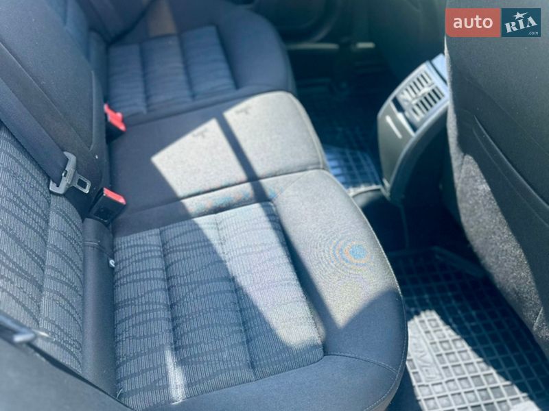 Универсал Skoda Octavia 2011 в Житомире фото 25 Универсал Skoda Octavia 2011 в Житомире