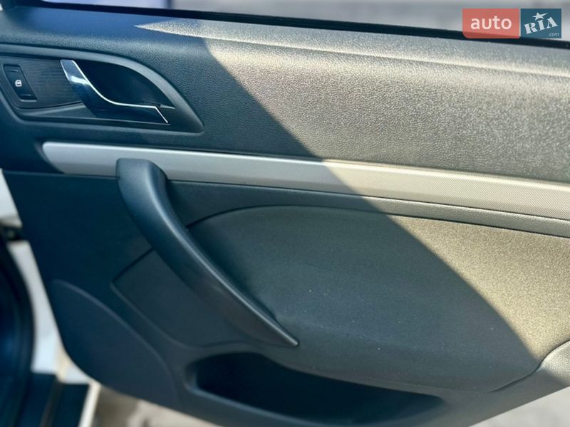 Универсал Skoda Octavia 2011 в Житомире фото 30 Универсал Skoda Octavia 2011 в Житомире