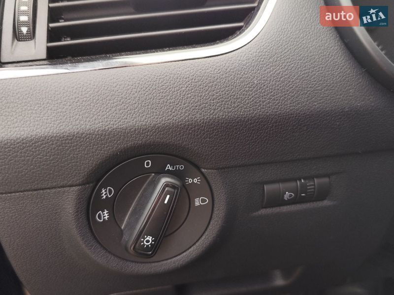 Универсал Skoda Octavia 2014 в Чернигове