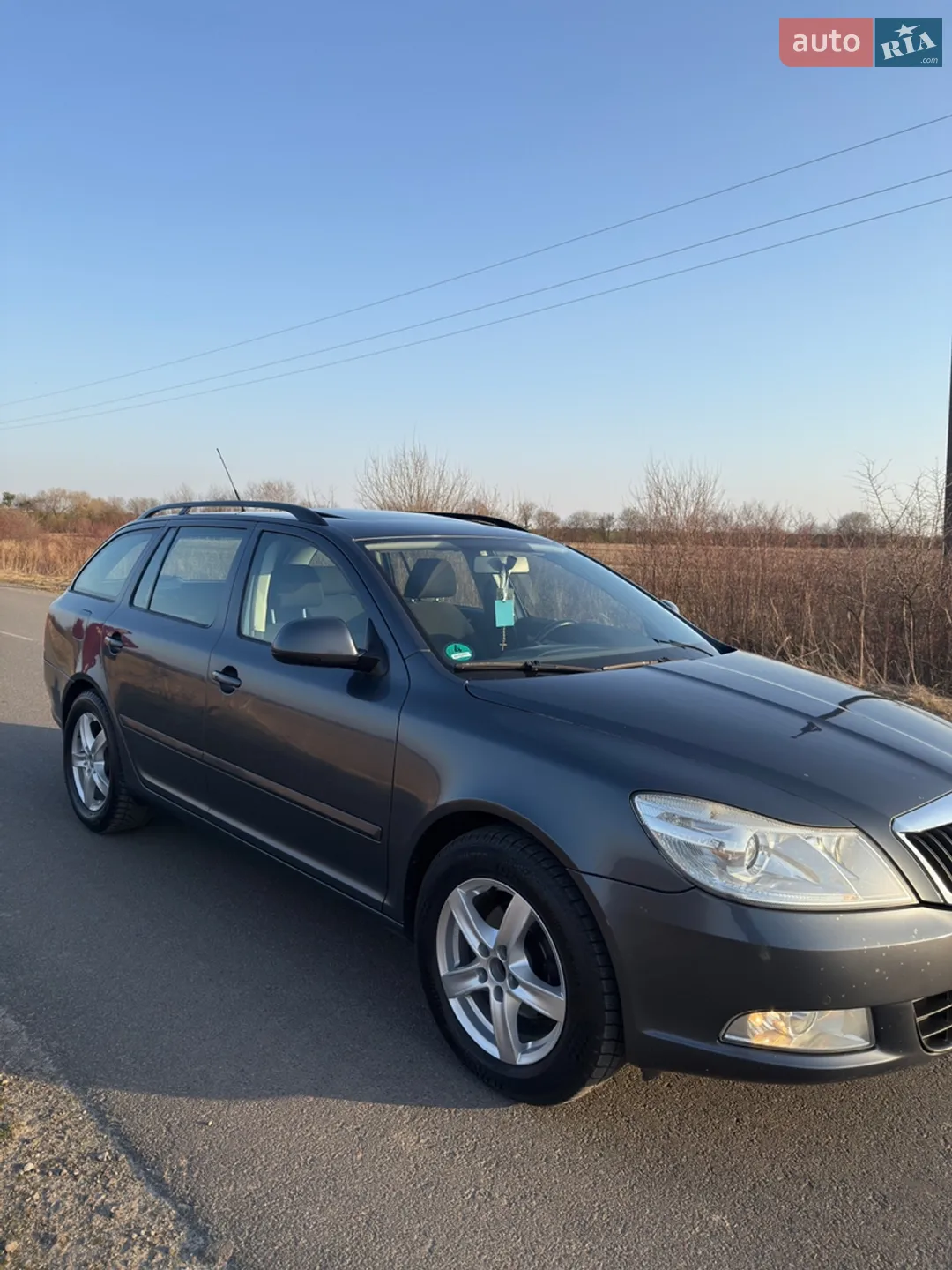2010 Skoda Octavia - мініатюра 3