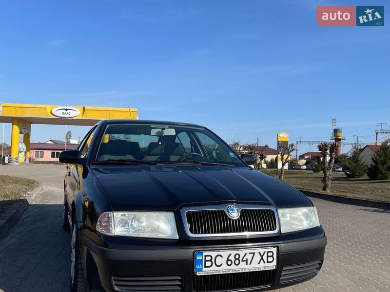 Лифтбек Skoda Octavia 2003 в Бродах