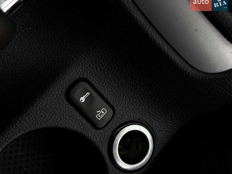 Универсал Skoda Octavia 2012 в Белогородке