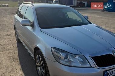 Універсал Skoda Octavia 2011 в Ужгороді