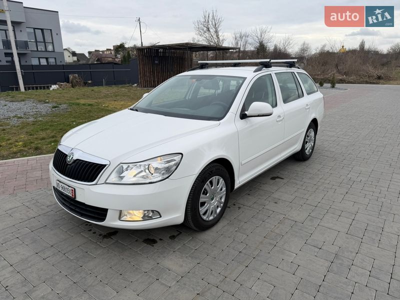 Универсал Skoda Octavia 2012 в Ровно
