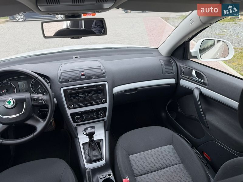 Универсал Skoda Octavia 2012 в Ровно