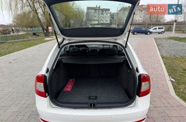 Универсал Skoda Octavia 2012 в Ровно