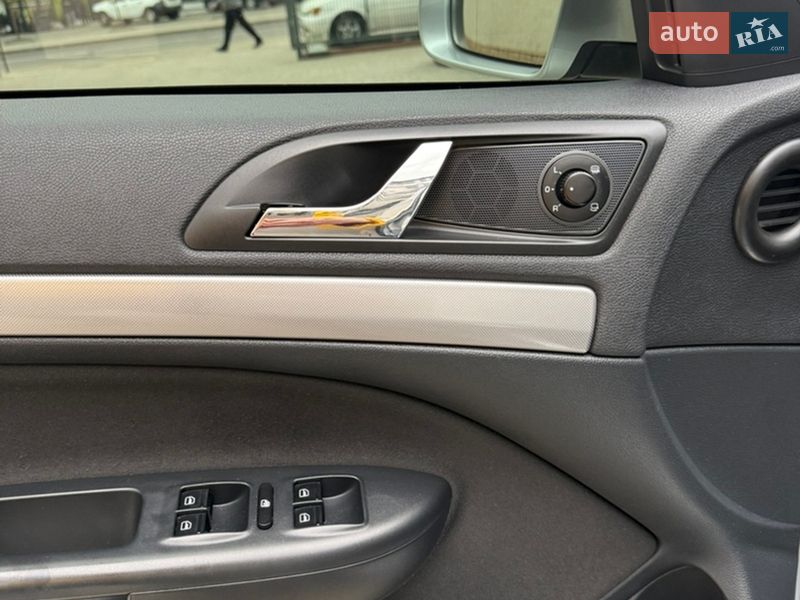 Универсал Skoda Octavia 2011 в Львове