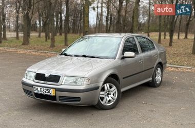 Лифтбек Skoda Octavia 2008 в Луцке