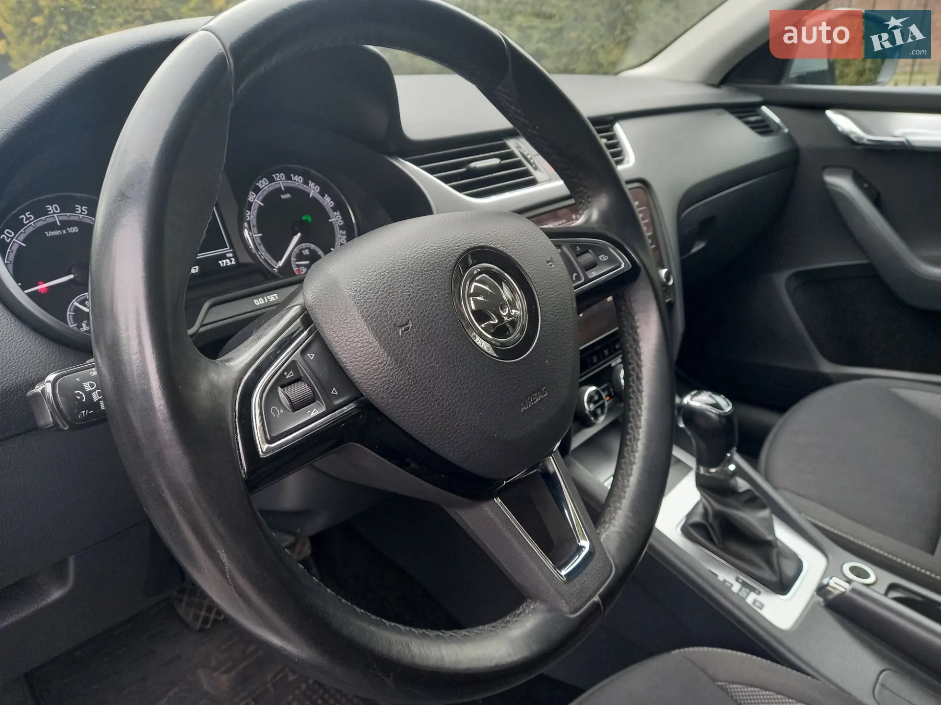 2017 Skoda Octavia - мініатюра 16