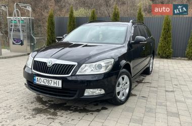 Универсал Skoda Octavia 2012 в Нижних Воротах