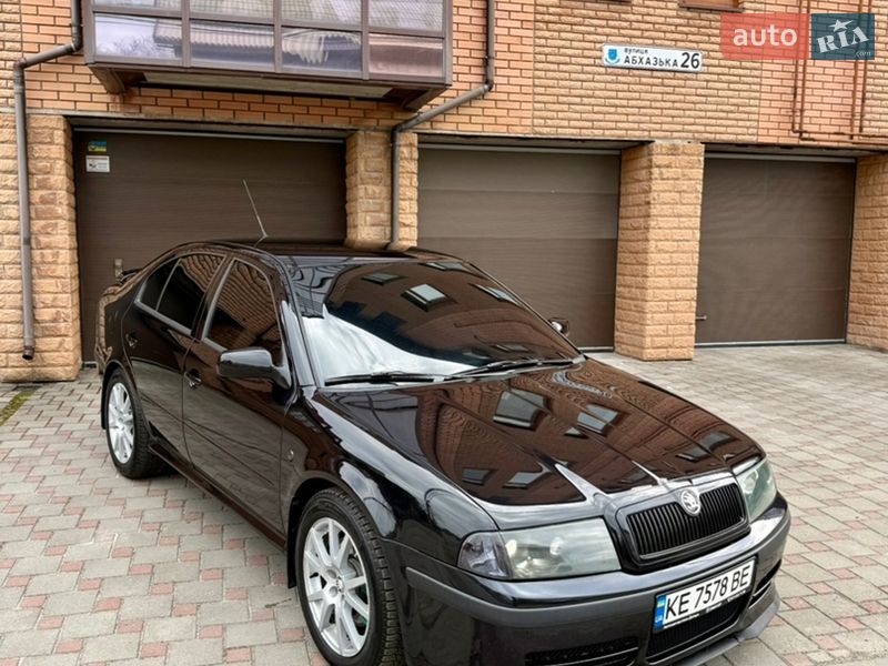 Ліфтбек Skoda Octavia 2006 в Дніпрі