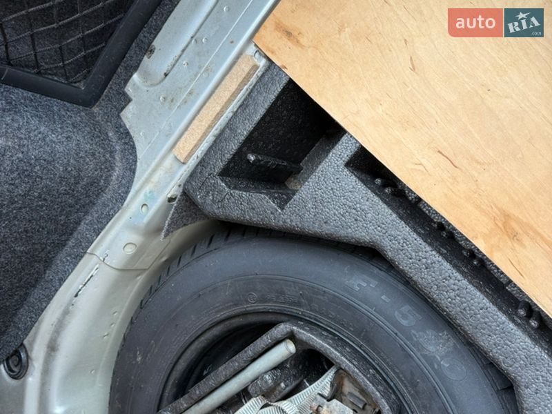 Лифтбек Skoda Octavia 2002 в Львове