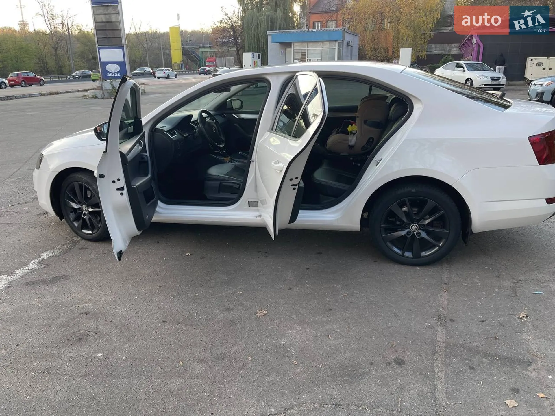 2016 Skoda Octavia - мініатюра 14