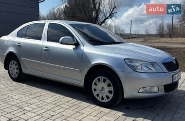Ліфтбек Skoda Octavia 2010 в Хоролі
