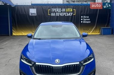 Лифтбек Skoda Octavia 2021 в Киеве