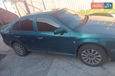 Лифтбек Skoda Octavia 1998 в Днепре