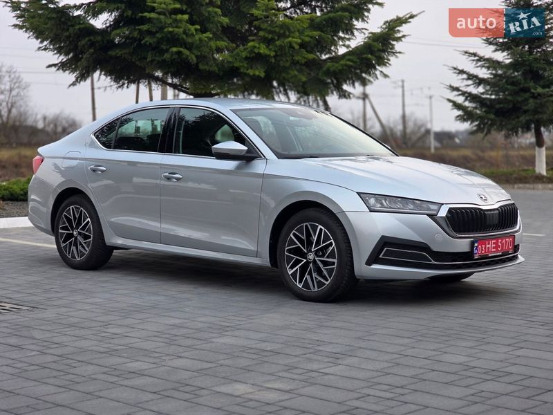 Ліфтбек Skoda Octavia 2024 в Самборі