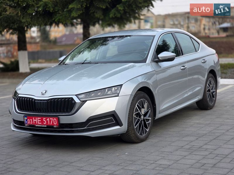 Ліфтбек Skoda Octavia 2024 в Самборі