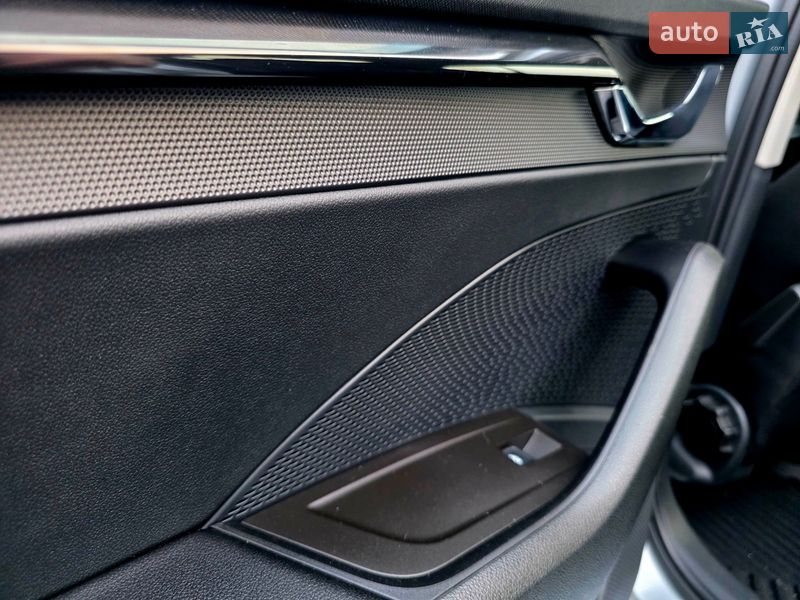 Ліфтбек Skoda Octavia 2024 в Самборі