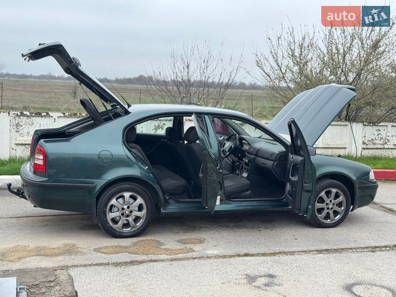 Ліфтбек Skoda Octavia 2006 в Одесі