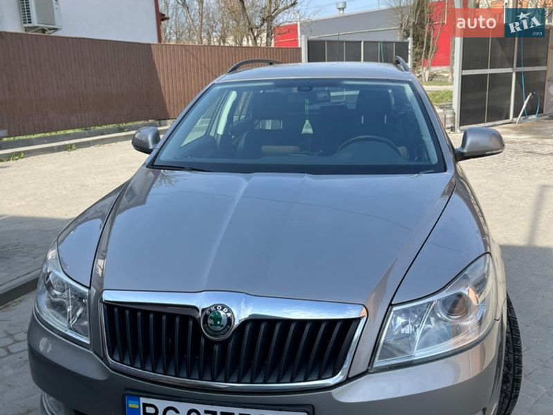 Skoda Octavia 2010 Skoda Octavia 2010