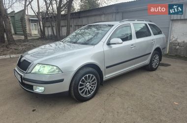 Універсал Skoda Octavia 2005 в Дніпрі