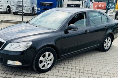 Лифтбек Skoda Octavia 2010 в Хусте