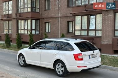 Универсал Skoda Octavia 2014 в Чернигове