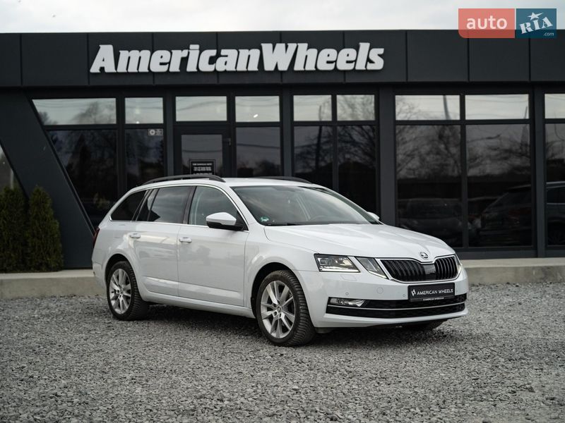 Універсал Skoda Octavia 2018 в Чернівцях