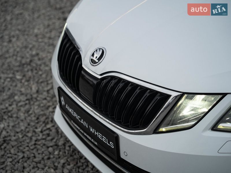 Універсал Skoda Octavia 2018 в Чернівцях