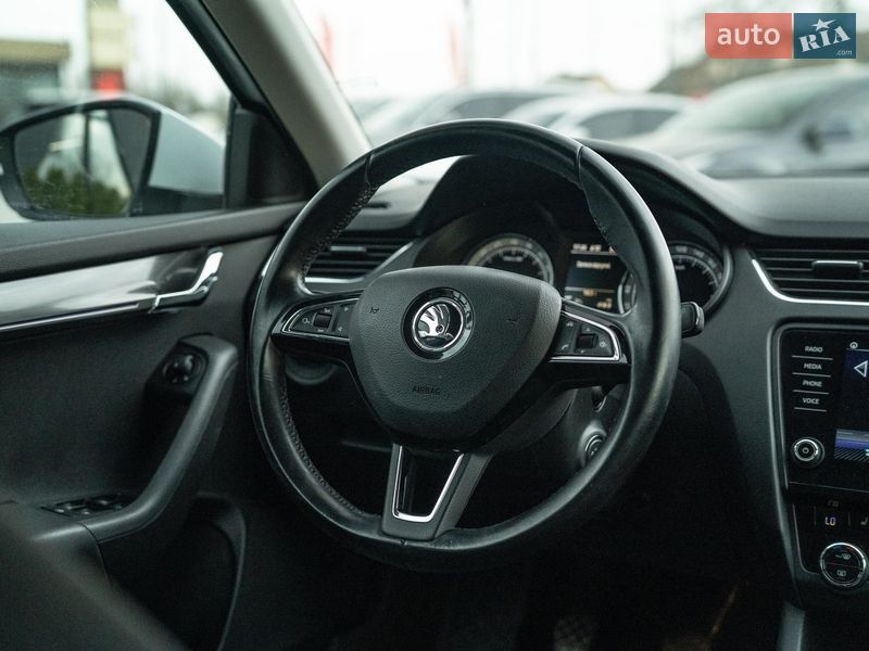 Універсал Skoda Octavia 2018 в Чернівцях