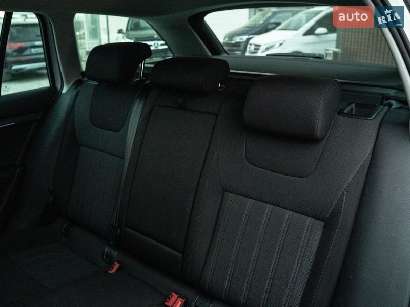 Універсал Skoda Octavia 2018 в Чернівцях